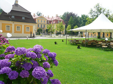 The castle garden of Rammenau